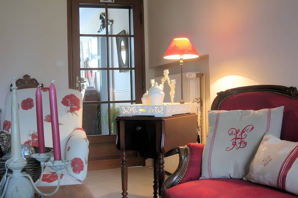 Foto 9 von 21: Gästezimmer „Les Charmilles – Rotes Zimmer“