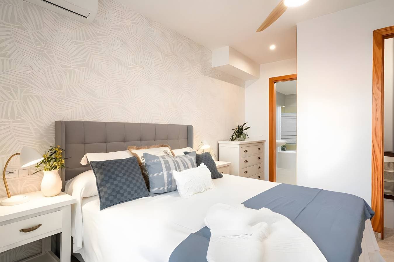 Foto 11 von 17: Maisonette-Apartment in Solymar, Puerto Marina, Benalmádena