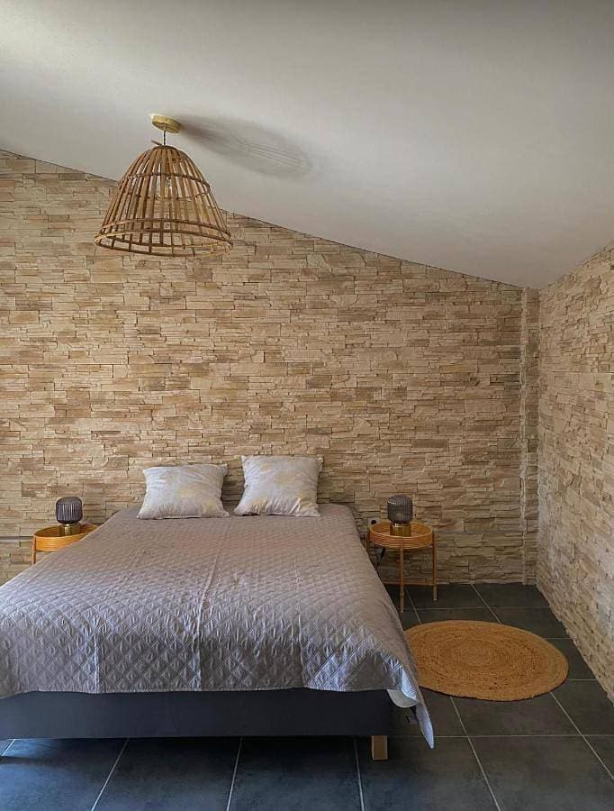 Suite cosy indépendante avec extérieur 1