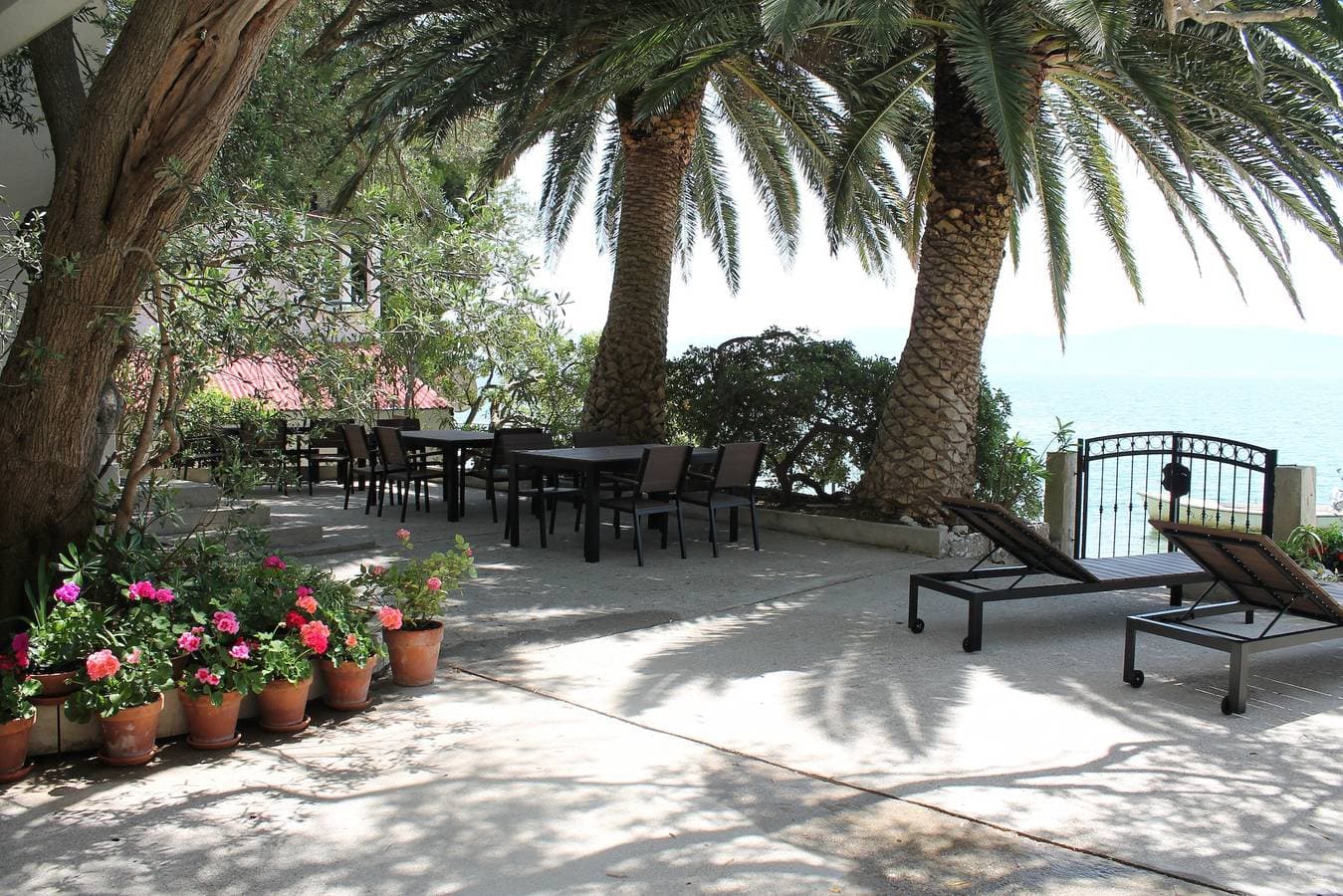 Foto 9 von 24: Studio Appartement am Strand Zaostrog, Makarska As-2625-a