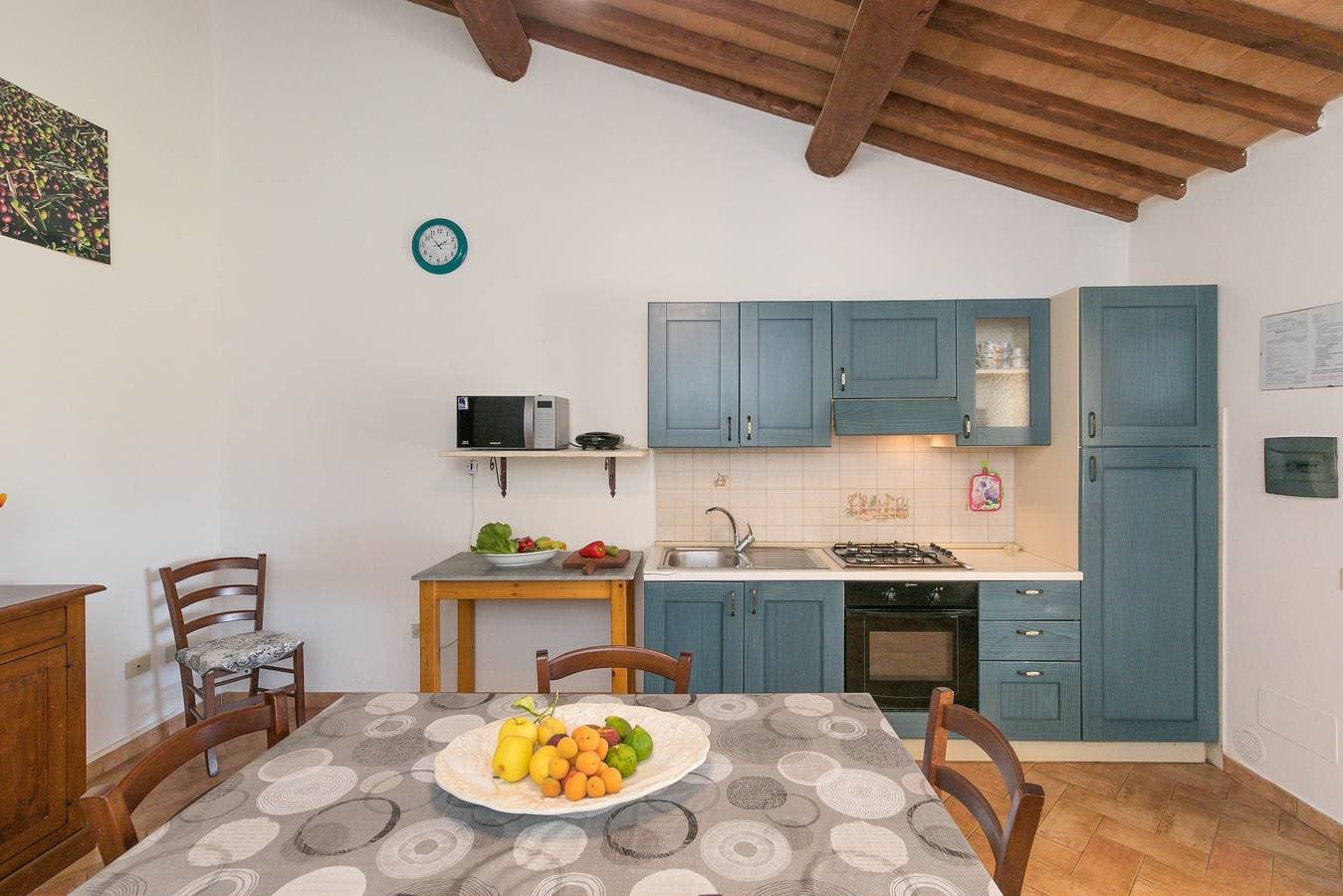 Foto 3 von 23: Bauernhof "Il Pino - Olivo" mit Gemeinschaftspool, privater Terrasse und WLAN