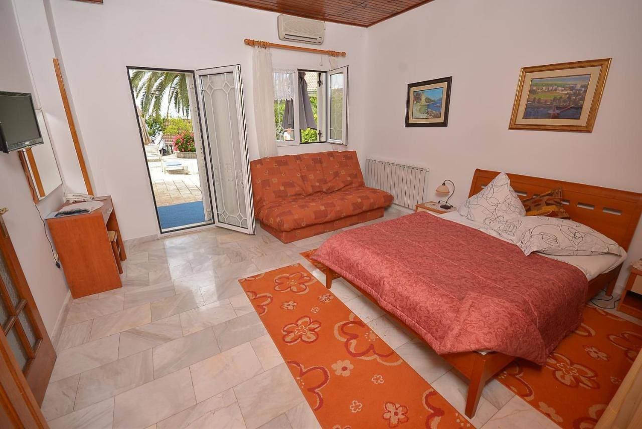 Foto 9 von 11: Double Room with Balcony