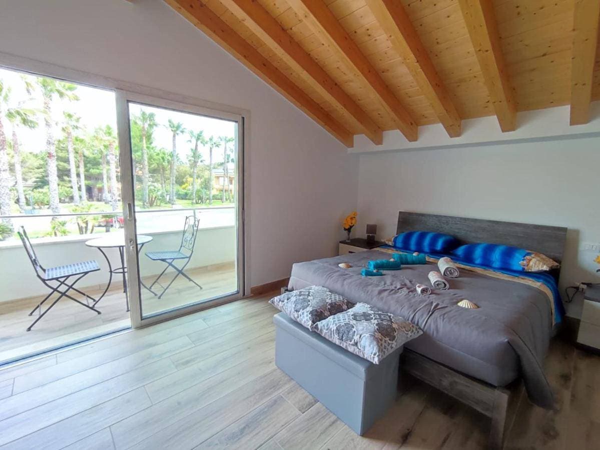 Foto 5 von 27: Double Room with Balcony