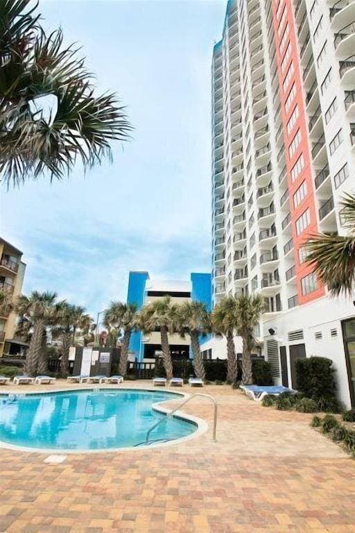Angle Oceanfront Studio ~ Palace 603 1