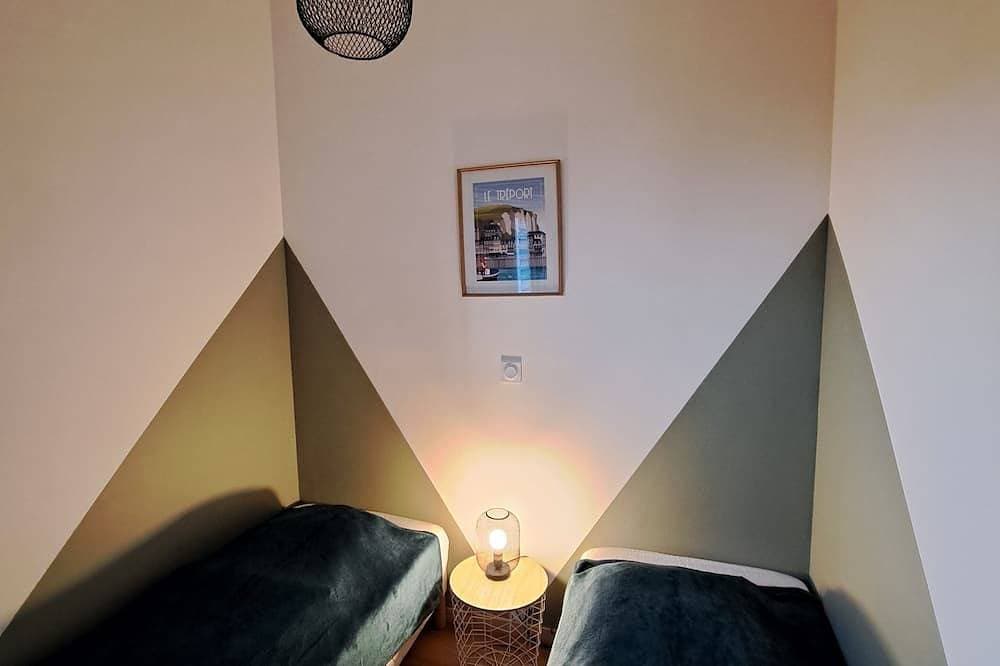 Foto 5 von 28: Cottage sur Terrain Privé à 500m de la Plage