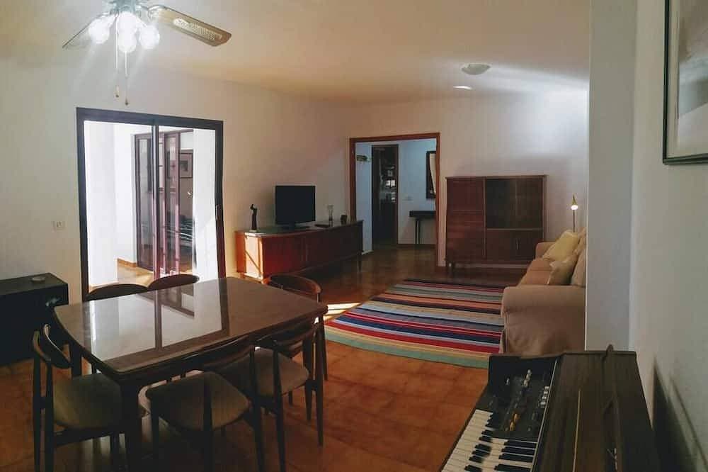 Foto 11 von 14: Charmante 3-Zimmer-Wohnung im Stadtzentrum