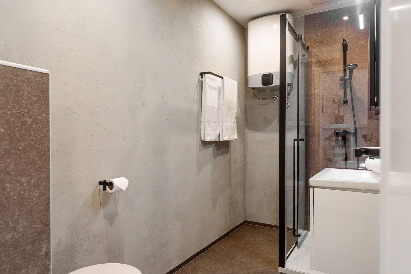 Foto 6 von 40: Stilvolles Apartment LiJan °3 mit Meerblick und beheiztem Pool