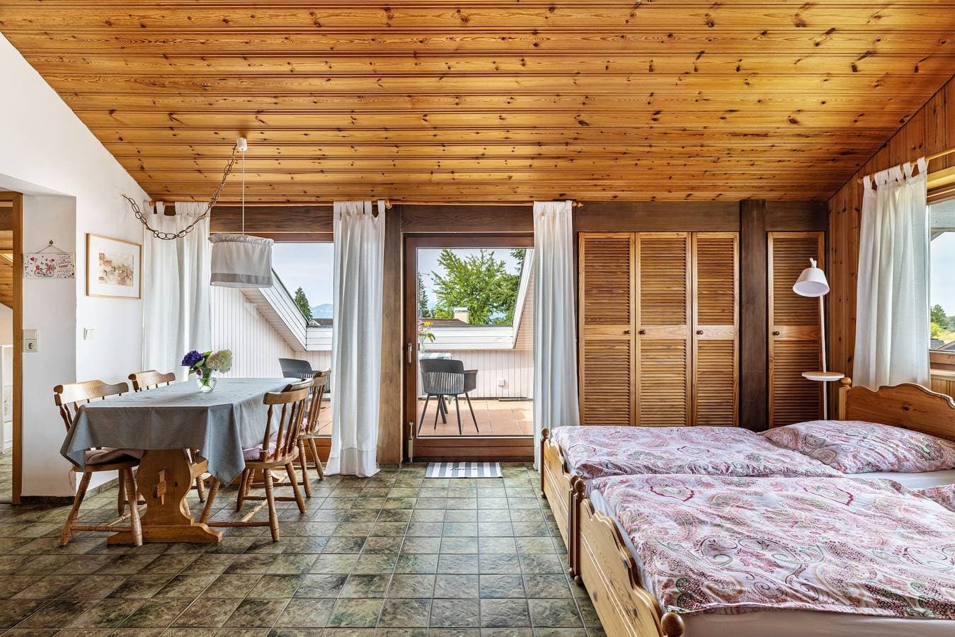 Foto 6 von 29: Ferienwohnung 'Im Haus Kempkens' mit privater Terrasse, Balkon und WLAN