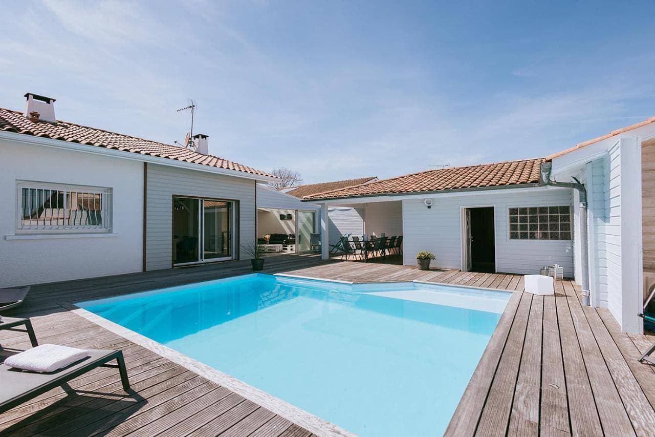 Maison Le Basta 1