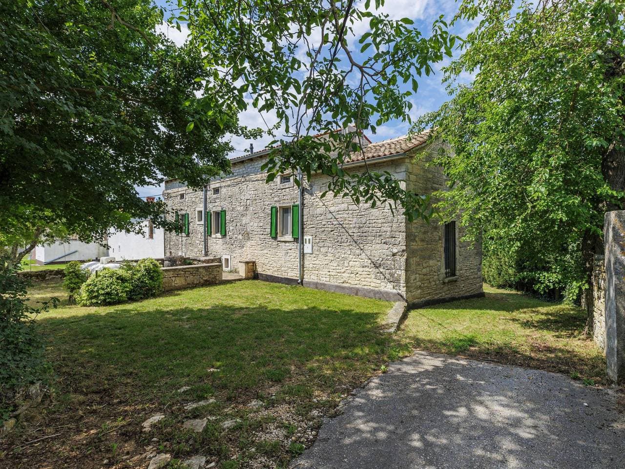 Foto 2 von 51: Villa Krase