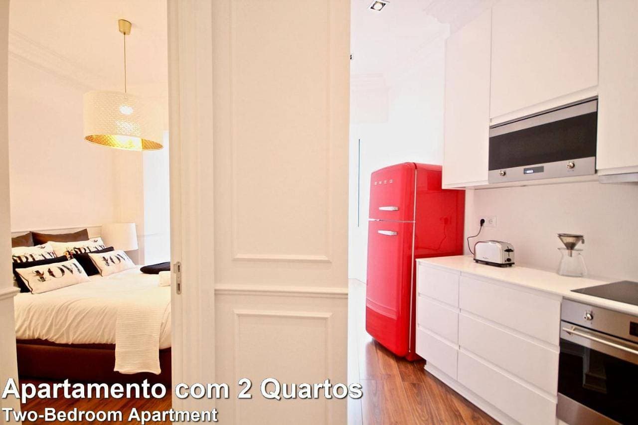 Foto 10 von 47: Two-Bedroom Apartment
