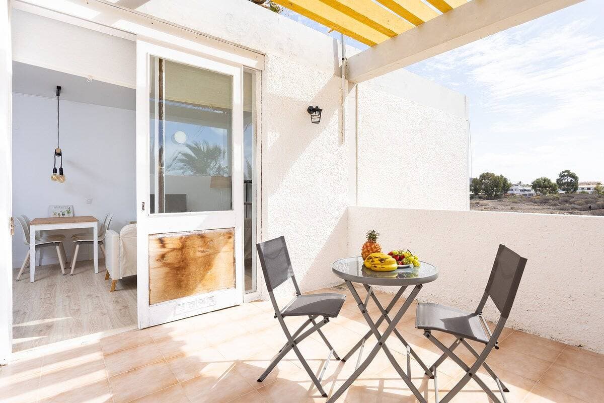 Foto 3 von 35: Ferienwohnung für 4 Personen mit Terrasse