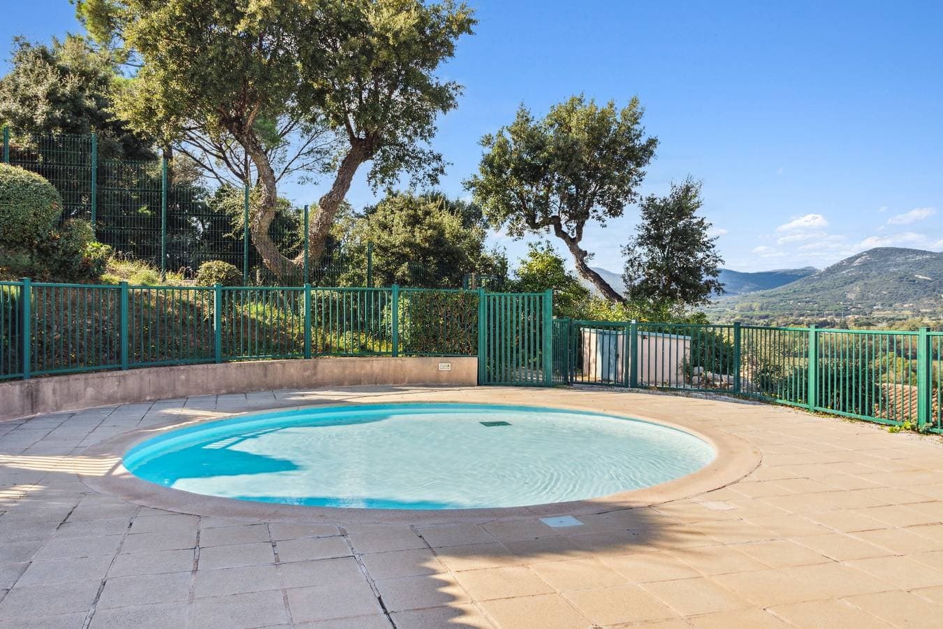 Foto 13 von 22: Ferienhaus für 4 Personen mit Pool