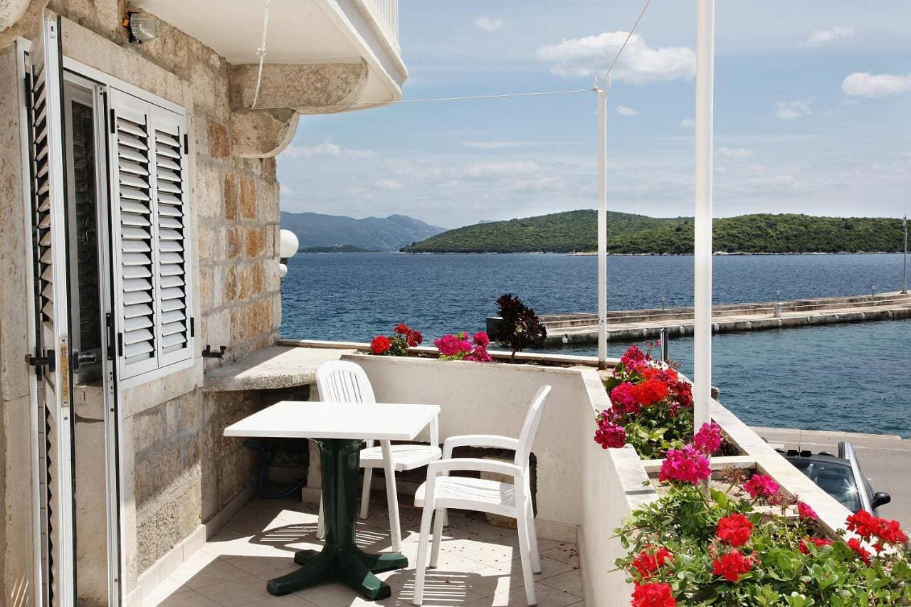 Foto 13 von 14: One-Bedroom Apartment with Terrace and Sea View
