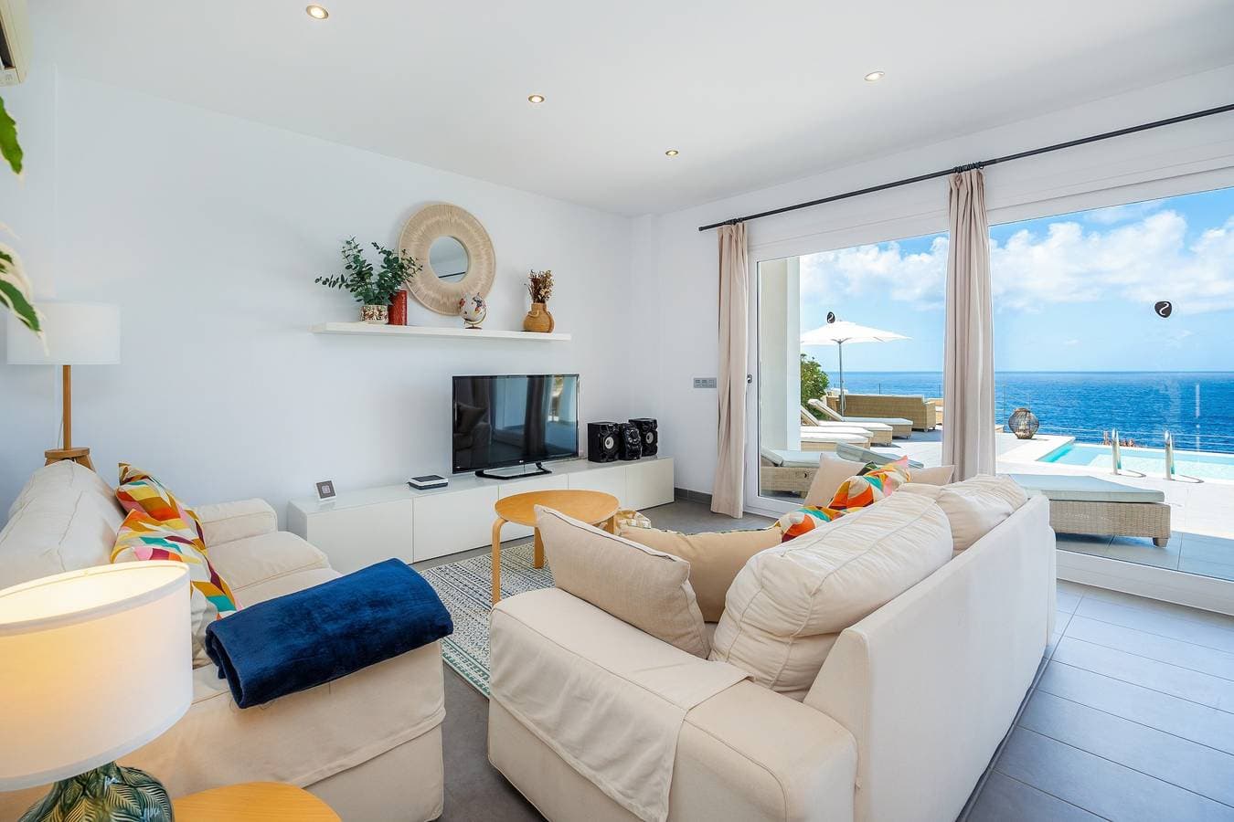 Foto 4 von 34: Villa 'Azul' mit Gemeinschaftspool, WLAN und Klimaanlage