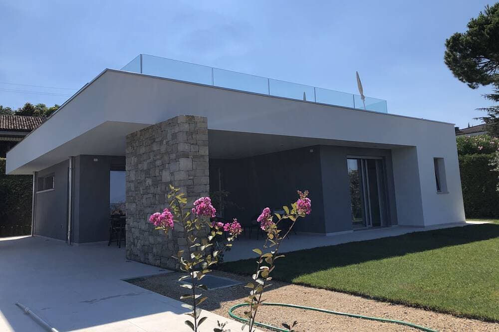 Foto 3 von 30: Villa Andrea with swimming pool