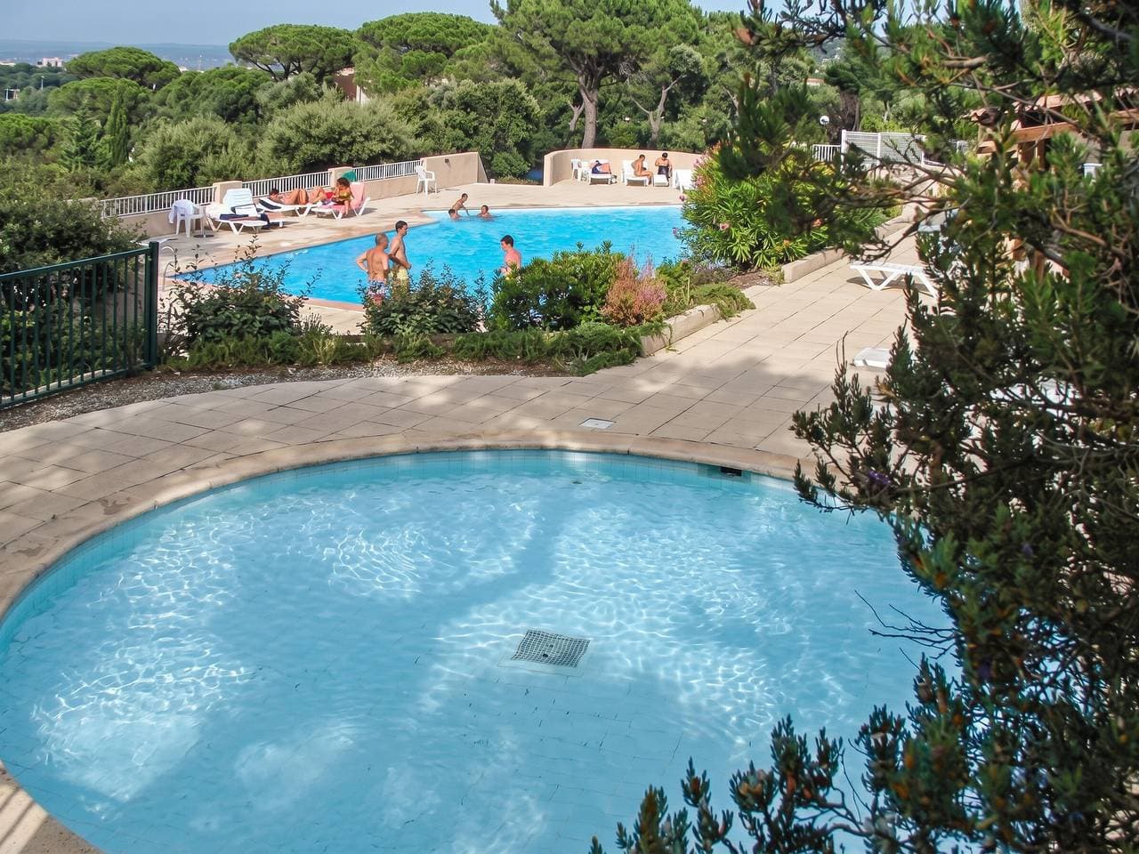 Foto 8 von 21: Charmantes Haus in Cogolin mit Meerblick und Pool