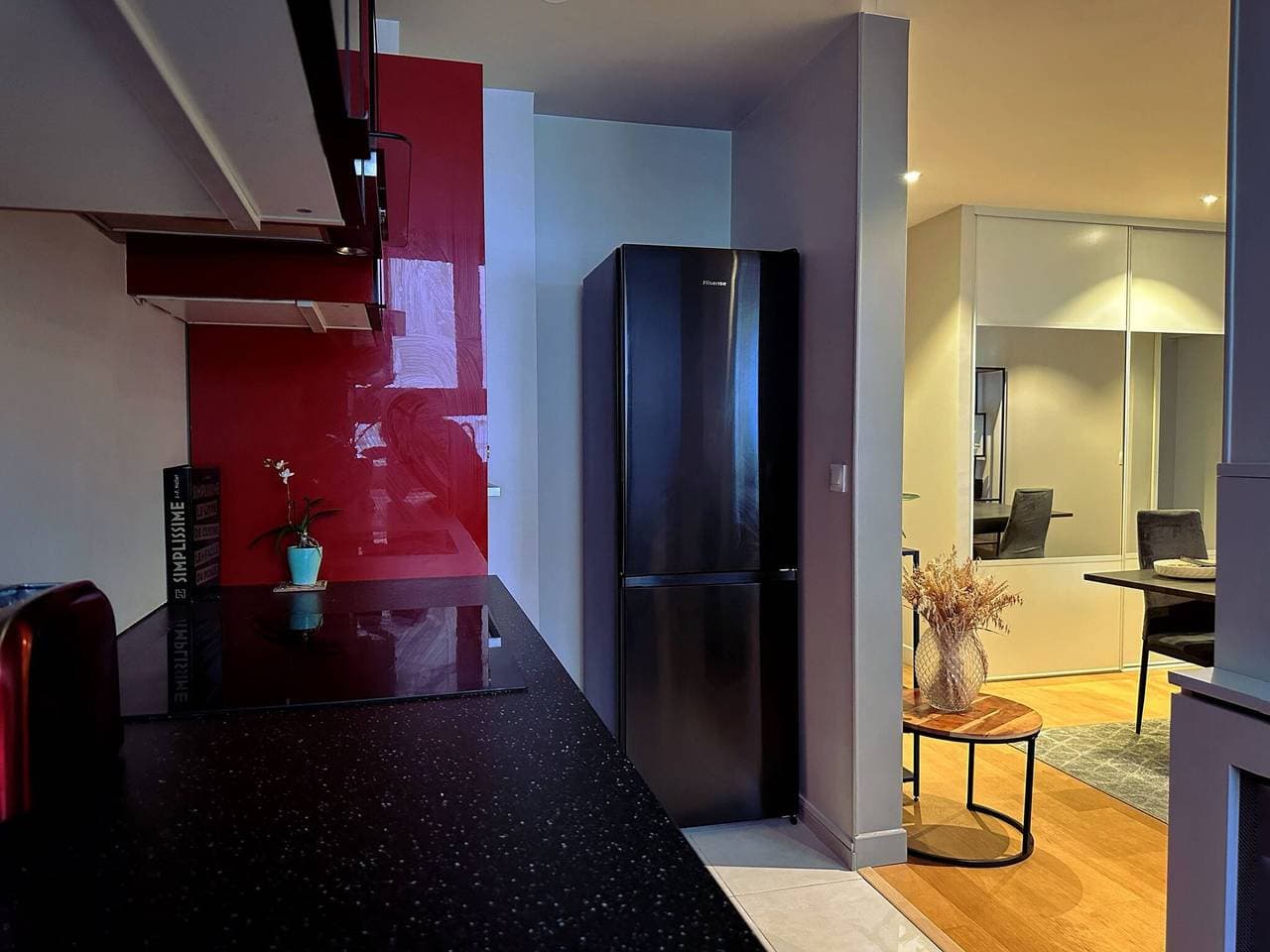 Foto 7 von 11: Moderne 2P-Wohnung Le Lolive in Pantin
