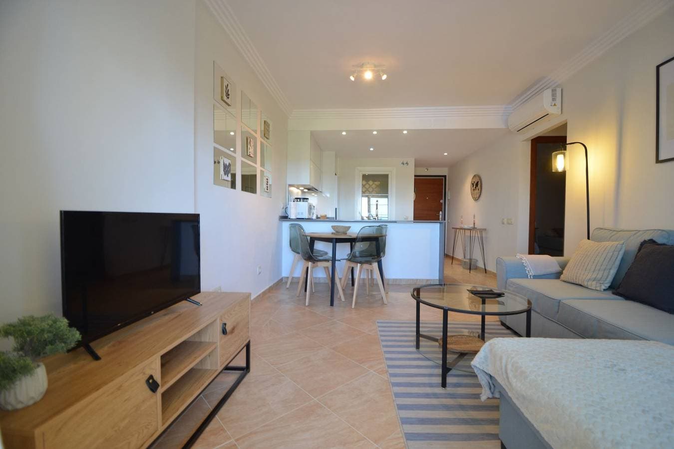Foto 11 von 19: Ferienwohnung für 5 Personen mit Pool
