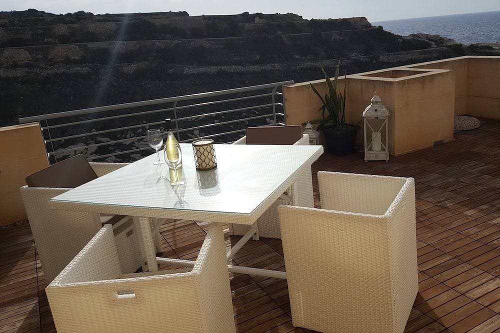 Foto 4 von 9: Apartment mit außergewöhnlichem Meer- und Klippenblick