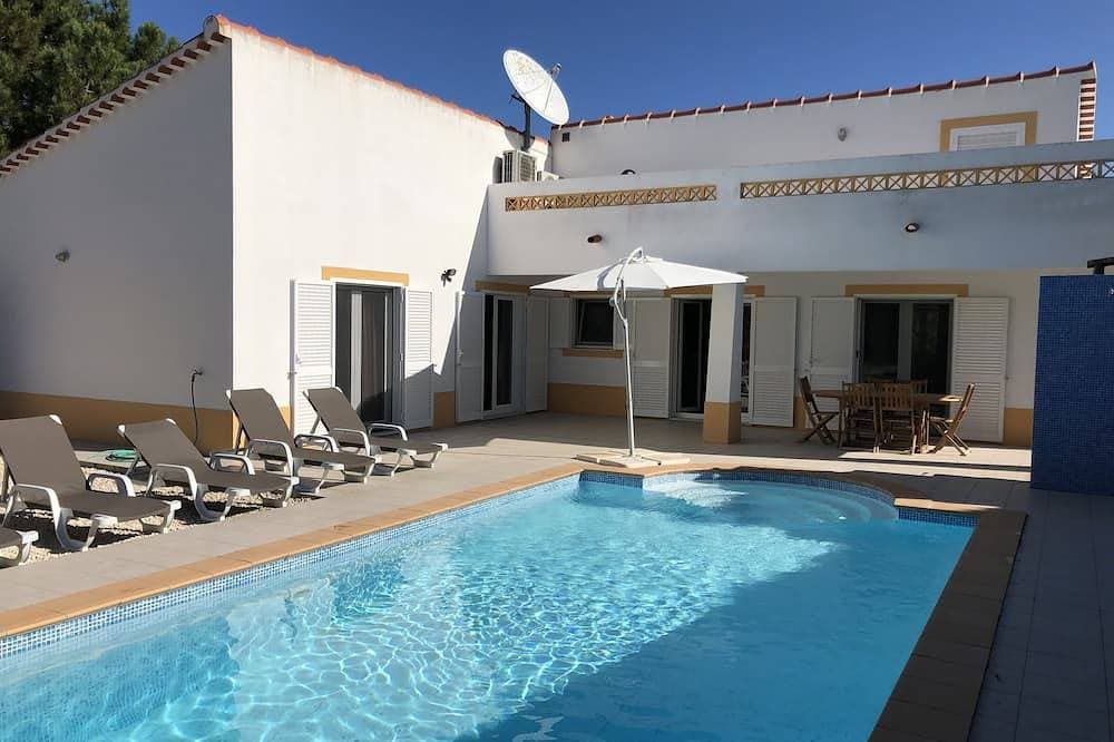 Große Modern Luxury Villa mit 3 Schlafzimmern in Vale da Telha 1