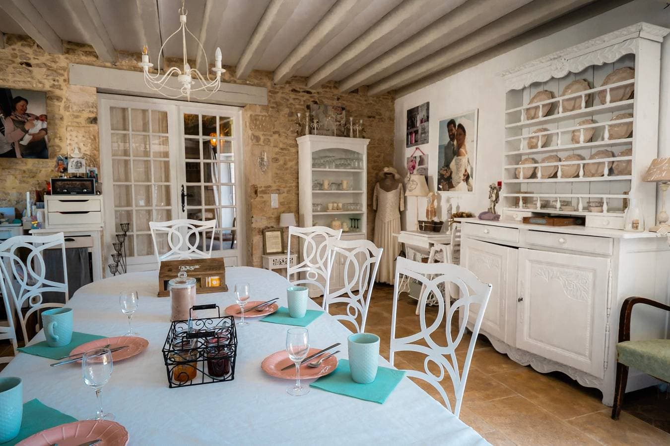 Foto 13 von 26: Bed & Breakfast „Chambre Bohème“ mit privater Terrasse, WLAN und Klimaanlage