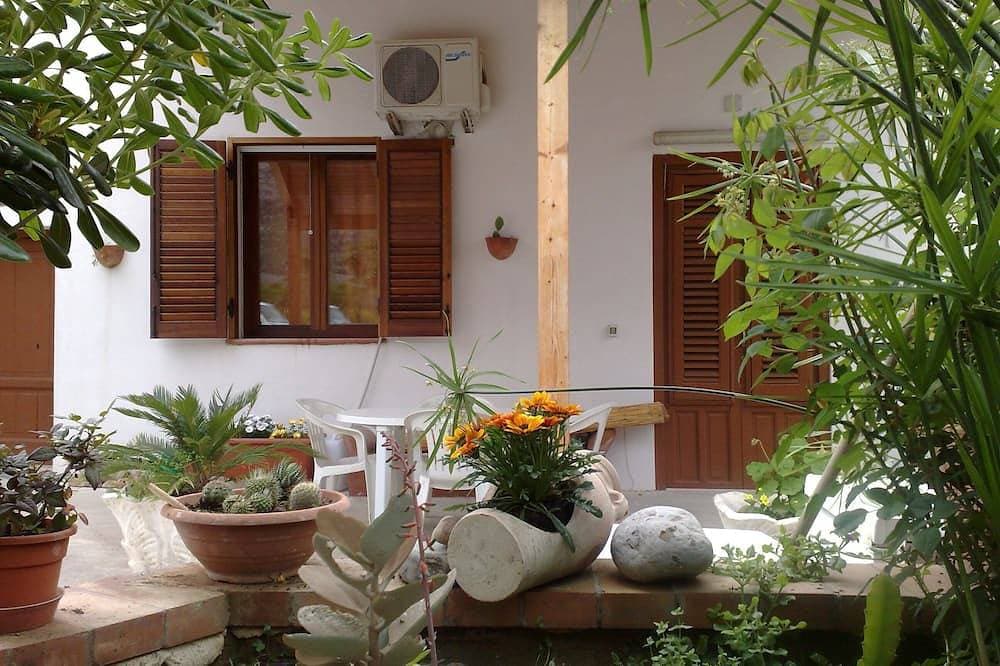 Haus mit Garten und Parkplatz in der Nähe zum Meer und zu Kulturstätten 1