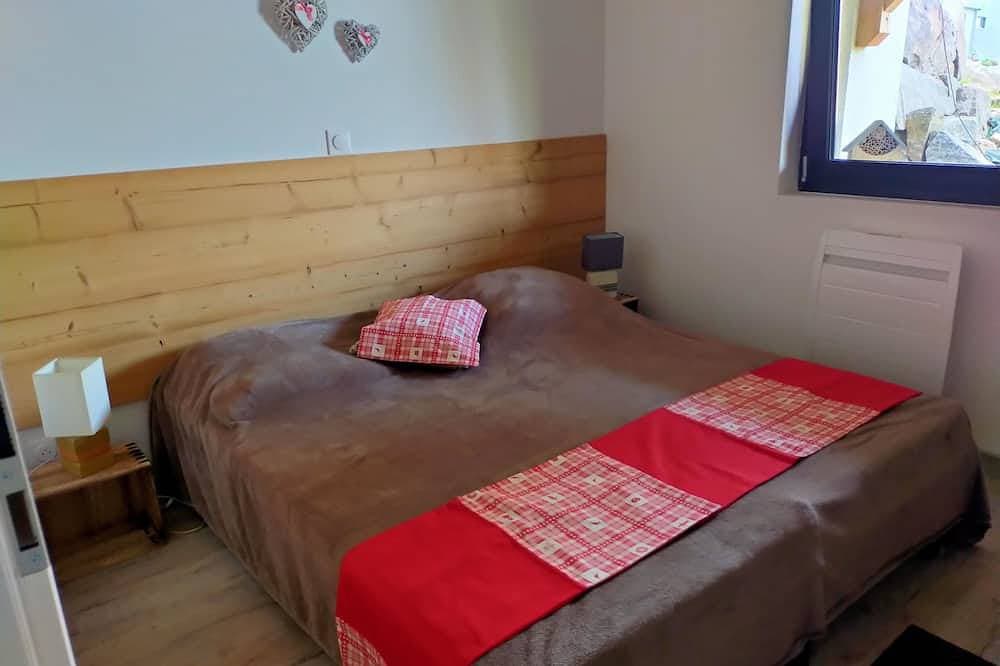 Foto 2 von 11: \"Les Lupins, At Jo's chalet; a cocooning appartment with a view