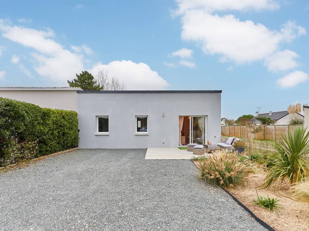 Modernes, komfortables Einfamilienhaus Saro 1