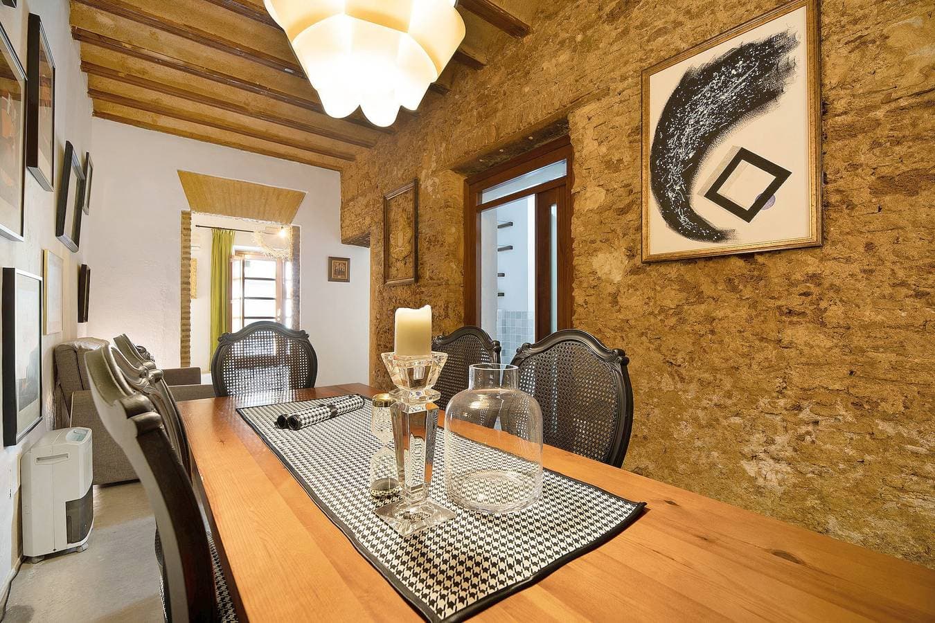 Foto 9 von 29: Historisches und modernes Apartment mit Klimaanlage und WLAN