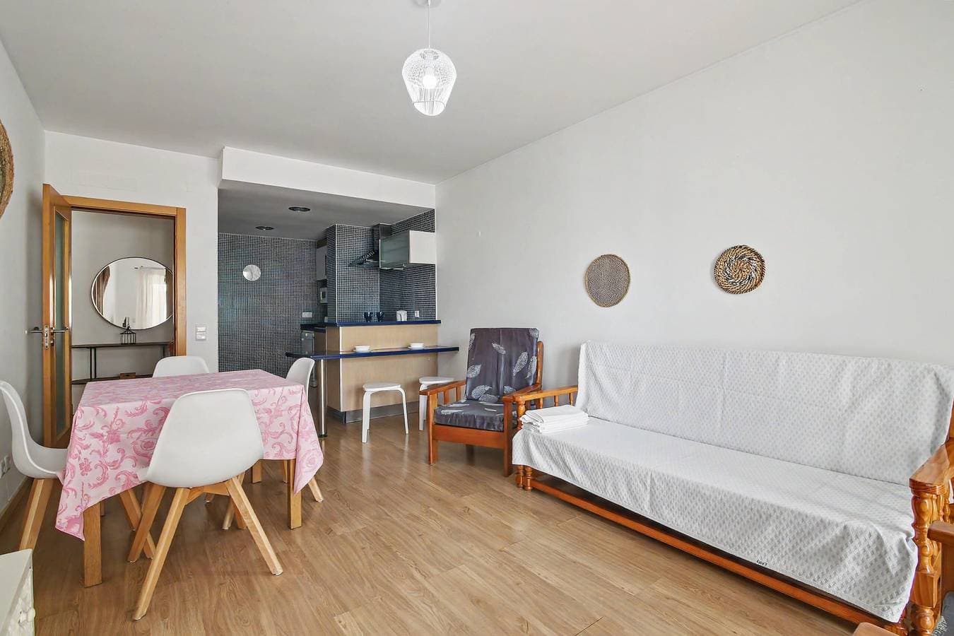 Foto 3 von 24: Apartment 'Ocean Terrace 3 B – mit Pool' mit Pool und Balkon