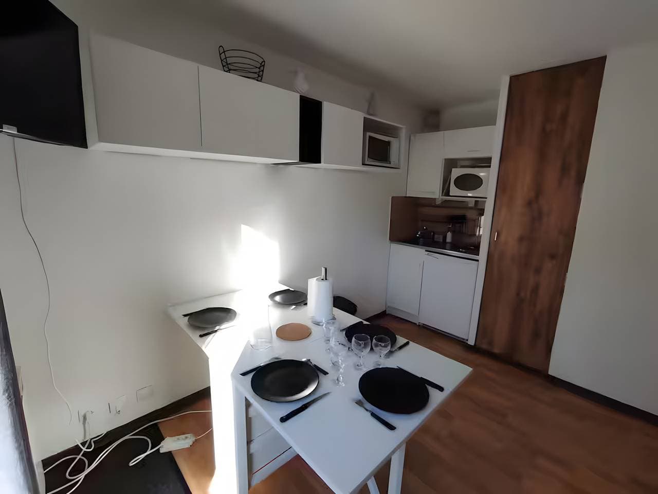 Foto 5 von 38: Studio-Apartment 'Le Refuge Douillet' mit Bergblick und privater Terrasse