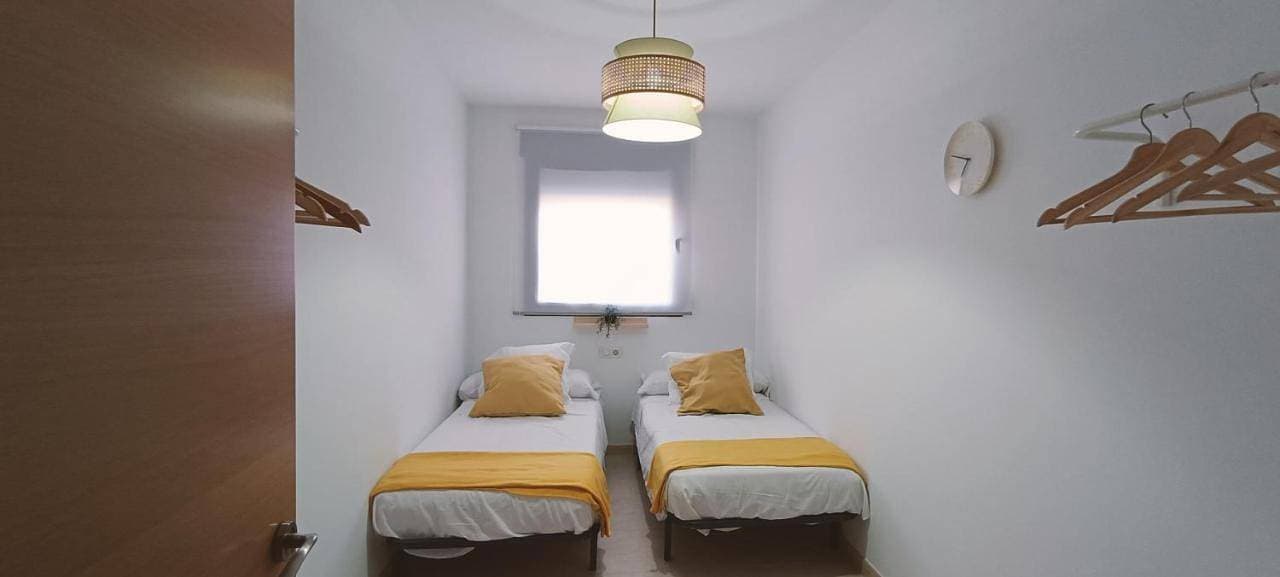Foto 4 von 45: Two-Bedroom Apartment