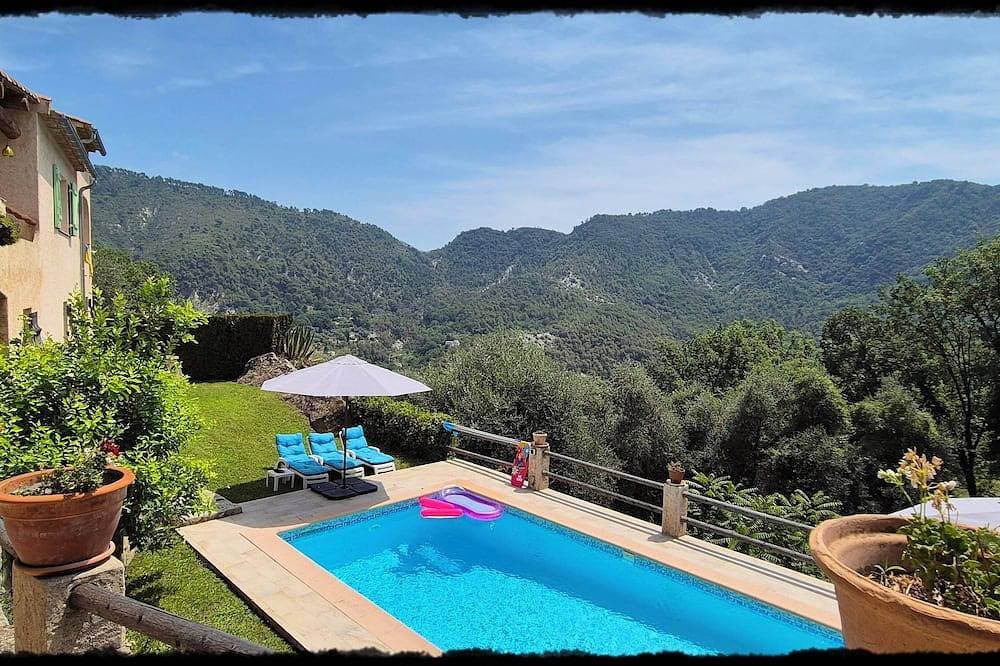 Villa mit 3 Schlafzimmern + herrlichem Bergblick in der Nähe von Nizza/Monaco 1