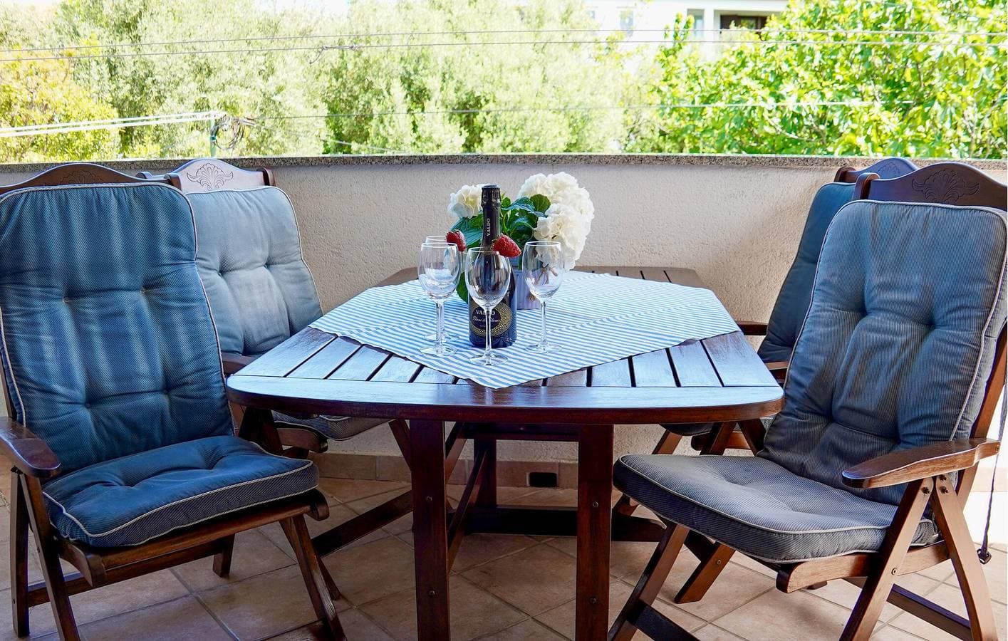 Foto 7 von 26: Gemütliche 62 m² große Wohnung mit Terrasse, WLAN und 1,5 km Entfernung zum Strand
