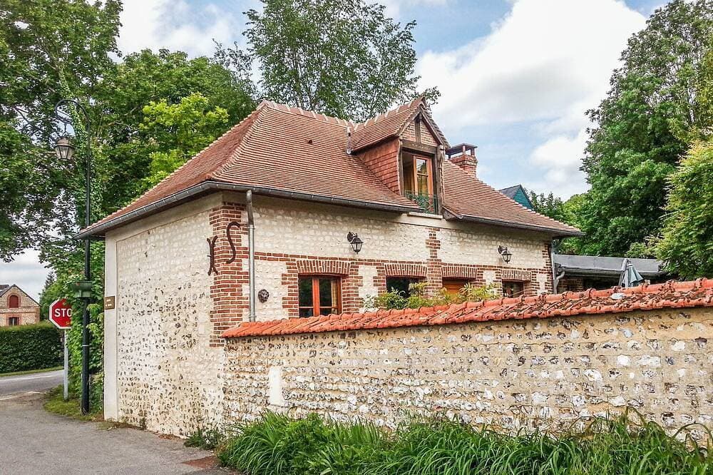 Foto 13 von 30: Am Fuße der Abtei im Herzen eines kleinen Dorfes und 9 km von Rouen entfernt