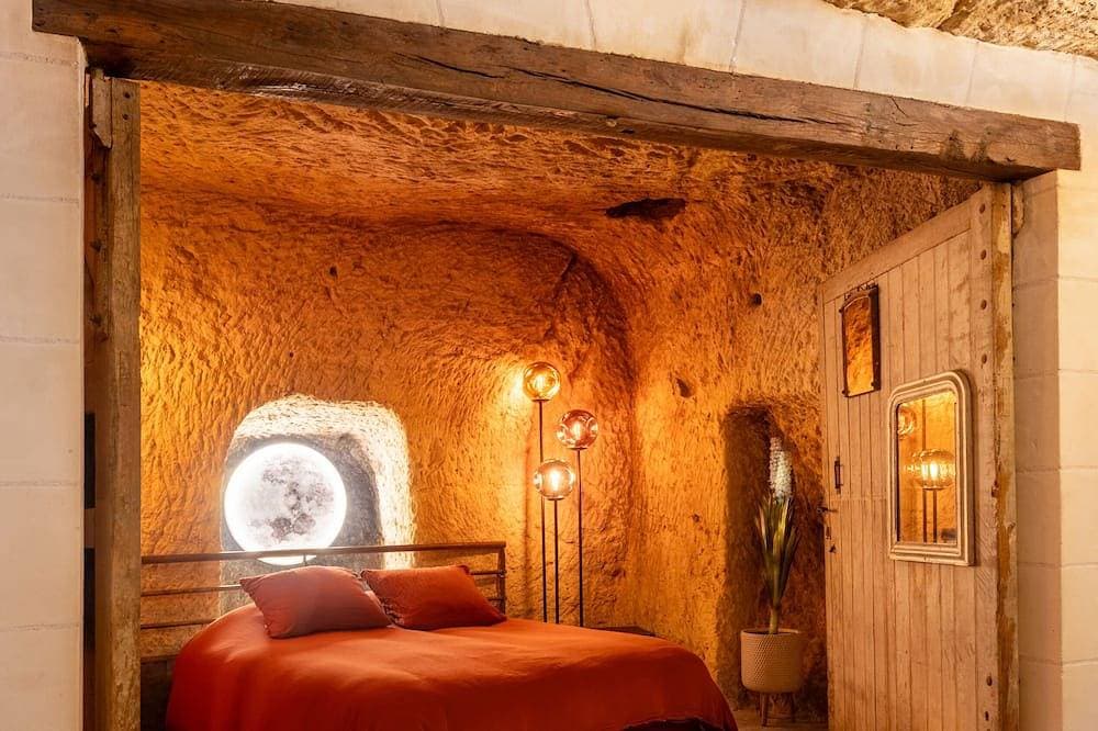 The Cavernacle 1