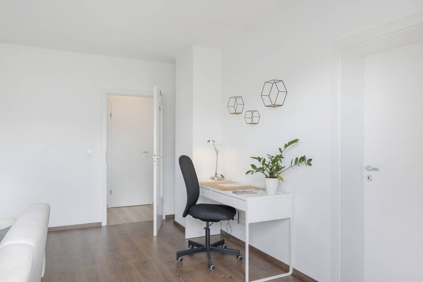Foto 9 von 24: Ferienwohnung 'Helfensteinblick' mit Bergblick, Balkon und Wi-Fi