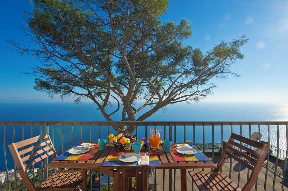 Foto 13 von 17: Zaffiro apartment with panoramic sea view between Amalfi and Positano
