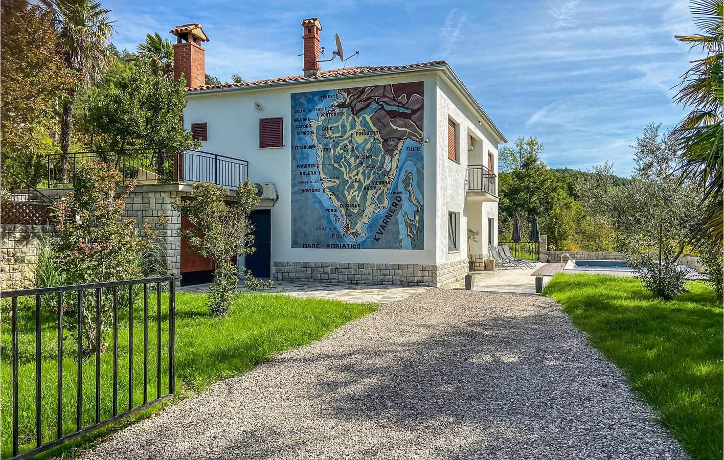 Charmante 74 m² große Wohnung mit Terrasse, Pool und WLAN für Ihren perfekten Urlaub 1