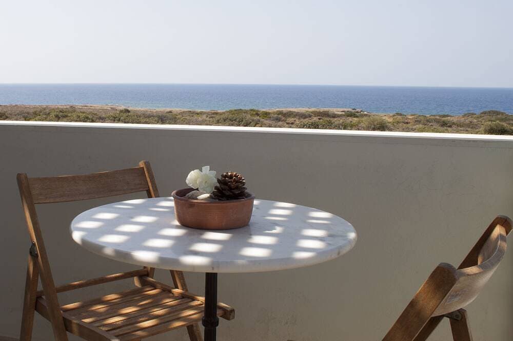 Foto 12 von 22: Aeolus 5 Schlafzimmer Villa mit privat Pool und Meerblick, Wi-Fi, 5 Min vom Meer