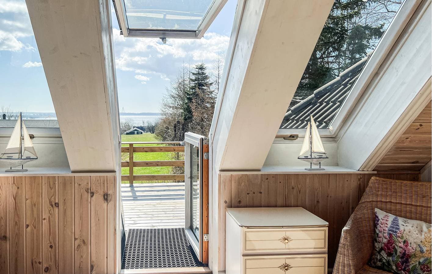 Foto 5 von 27: Ferienhaus für 8 Personen mit Terrasse
