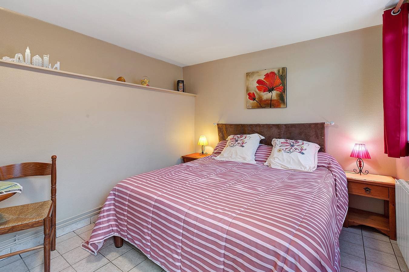 Foto 6 von 26: Gästezimmer 'Chambre Lecarpentier - Coquelicot' mit gemeinsamer Terrasse, gemeinsamem Garten, WLAN