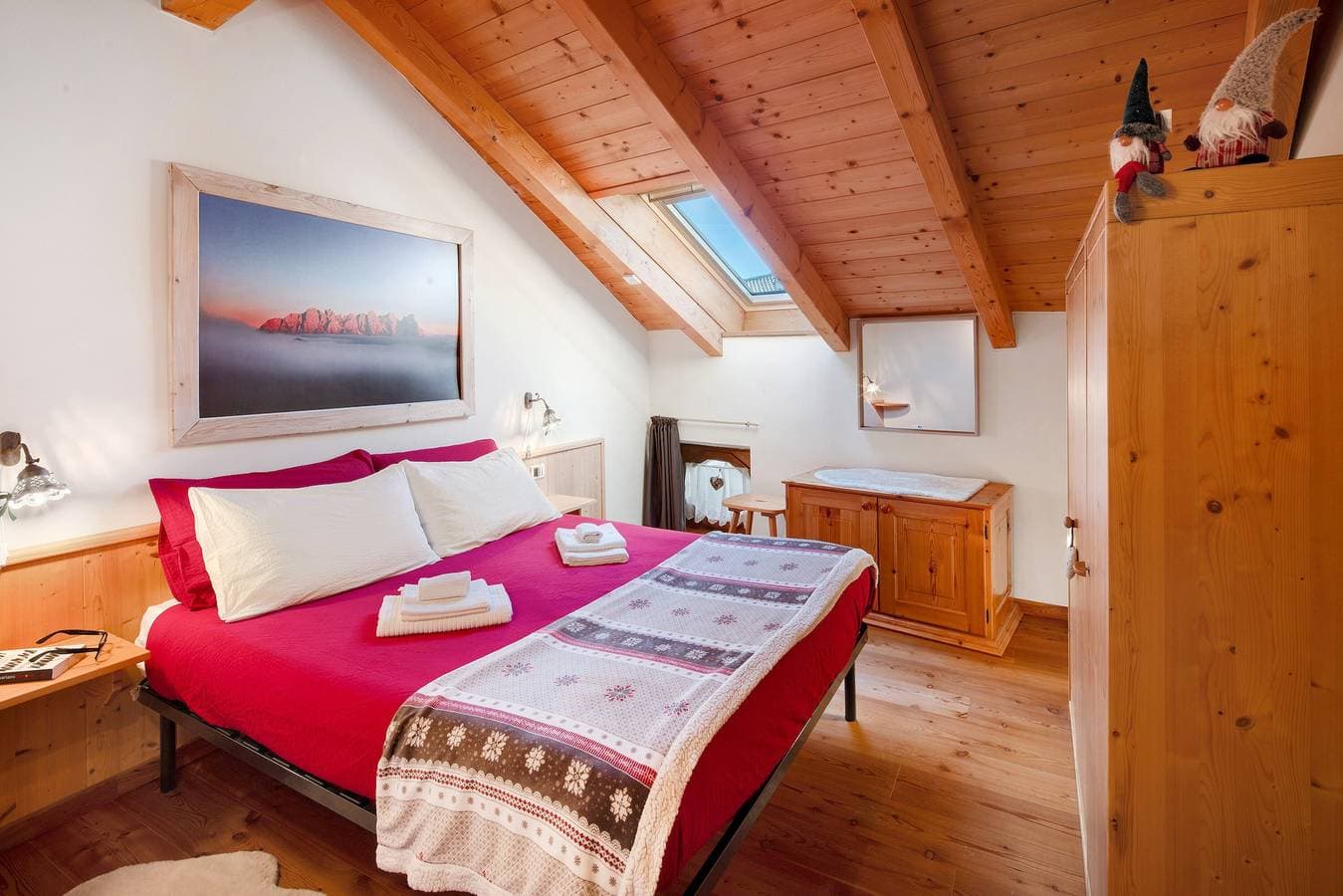 Foto 3 von 28: Ferienwohnung 'La Rocca' mit Bergblick und WLAN