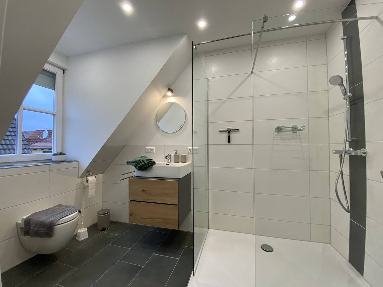 Foto 7 von 23: Ferienwohnung Scheuring 2. Og Süd - Ferienwohnung 2. Og Süd
