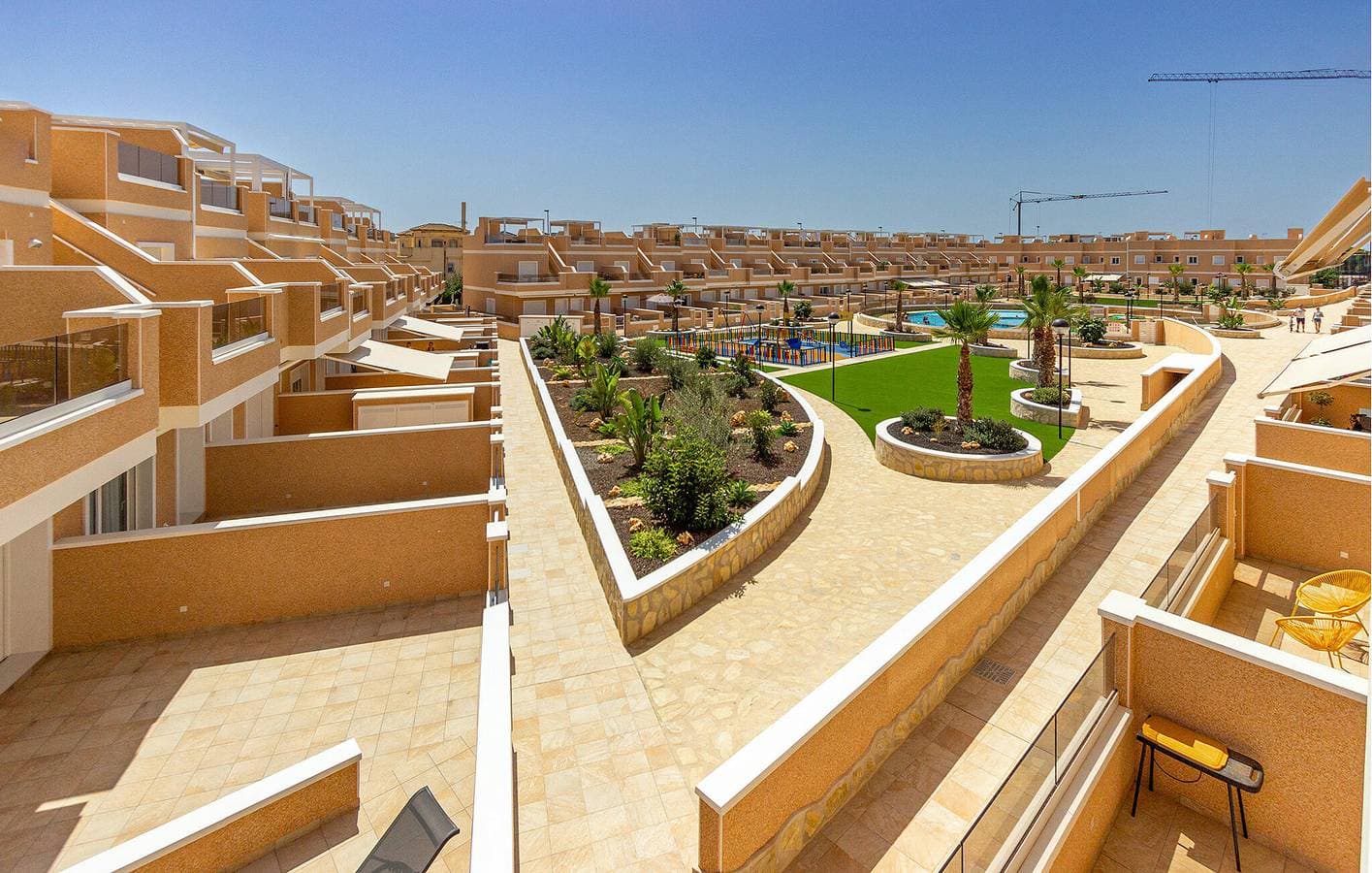Foto 10 von 24: Appartement am Strand mit Parkplatz, Pool, Terrasse und Internet