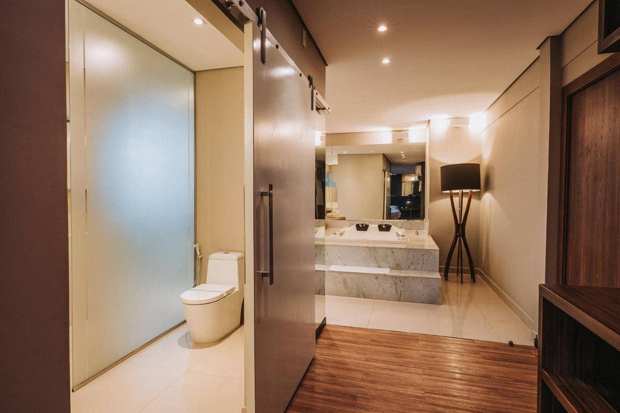 Foto 6 von 29: Suite with Hot Tub