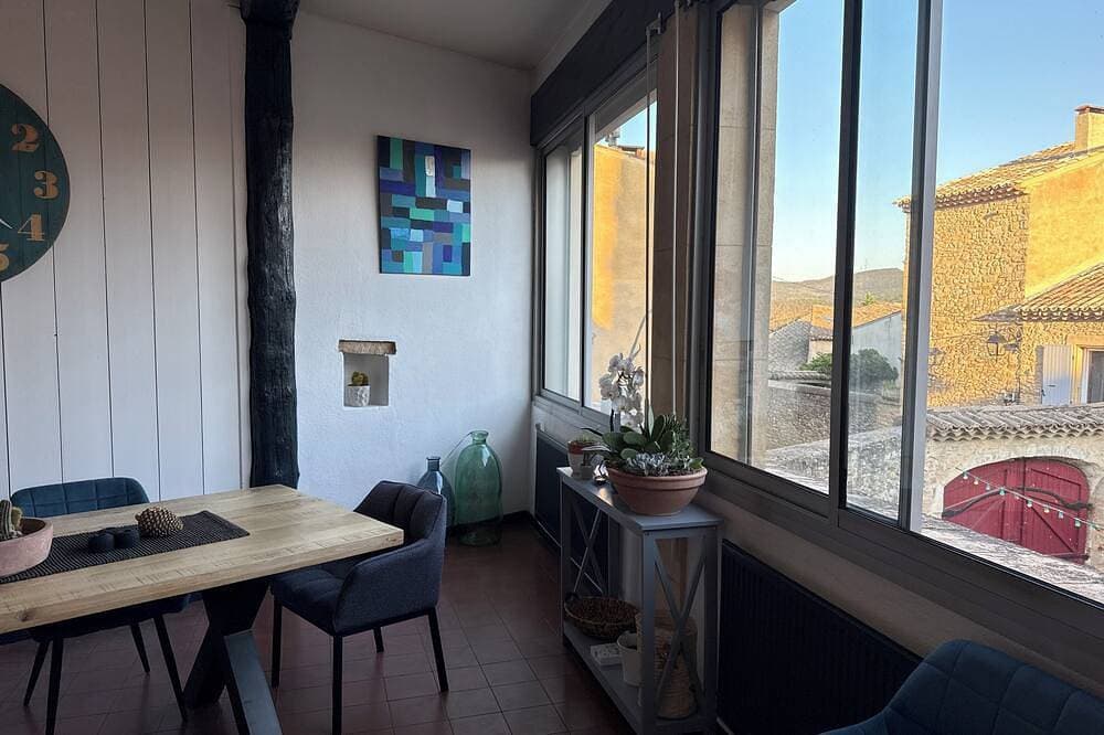 Foto 10 von 13: Village house at the gateway to Provence, Ardèche, Vaucluse & Gard