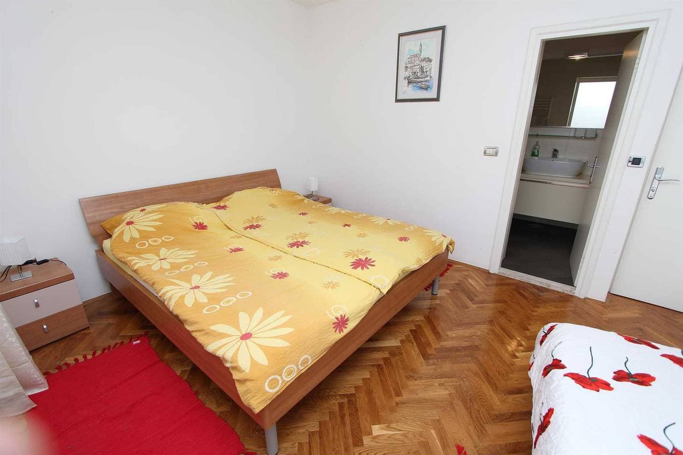 Foto 12 von 25: Suzana Ferienwohnung mit 2 Schlafzimmern