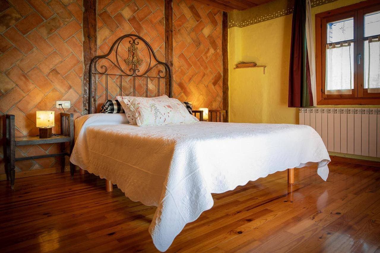 Hostal D'Éller 1